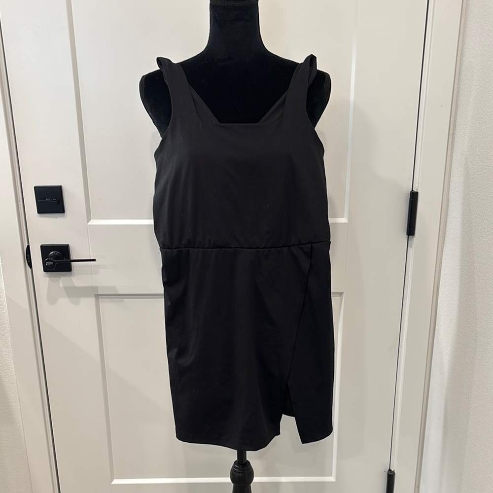 Chic Black Sleeveless Romper